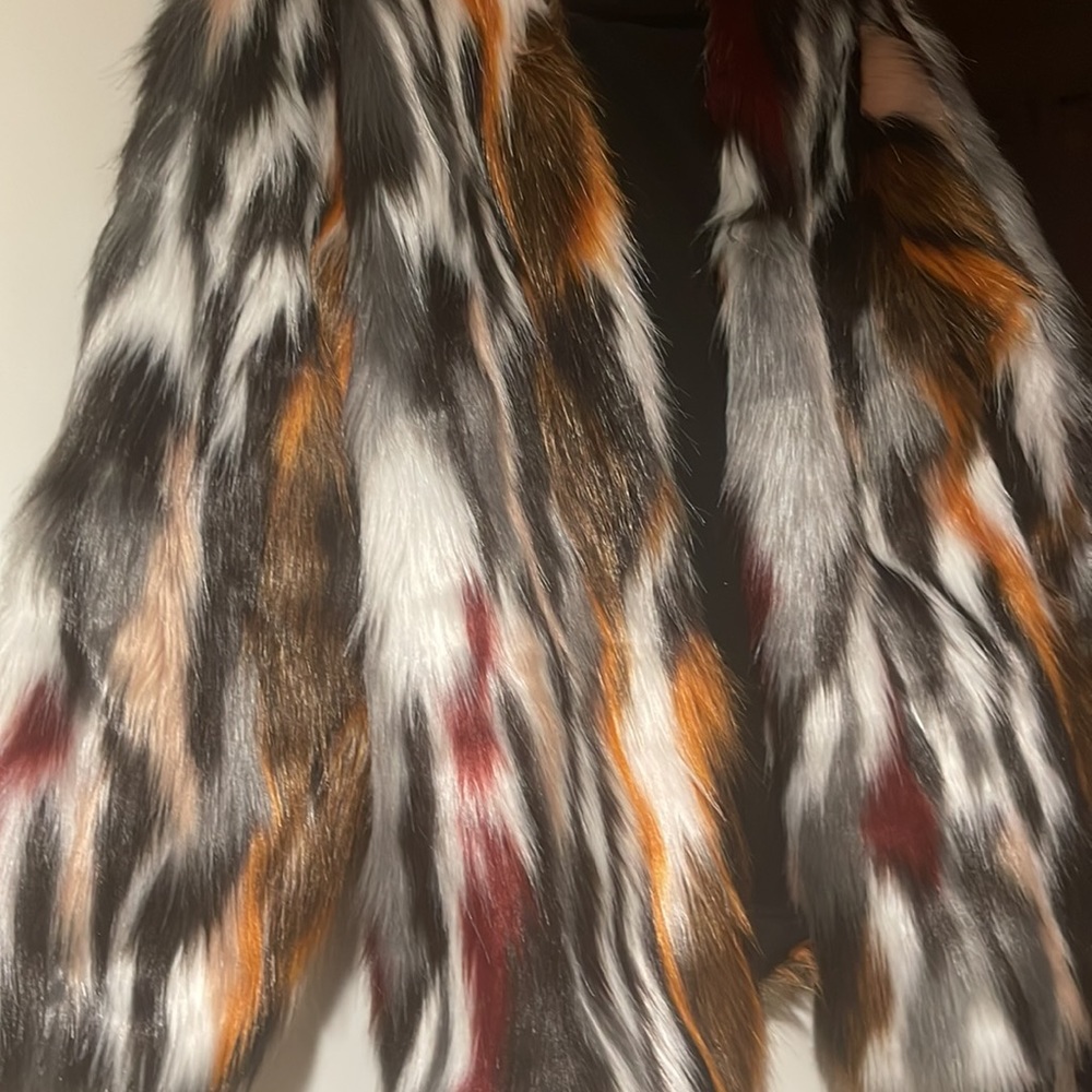 Multicolor Faux Fur - Picture 3 of 3